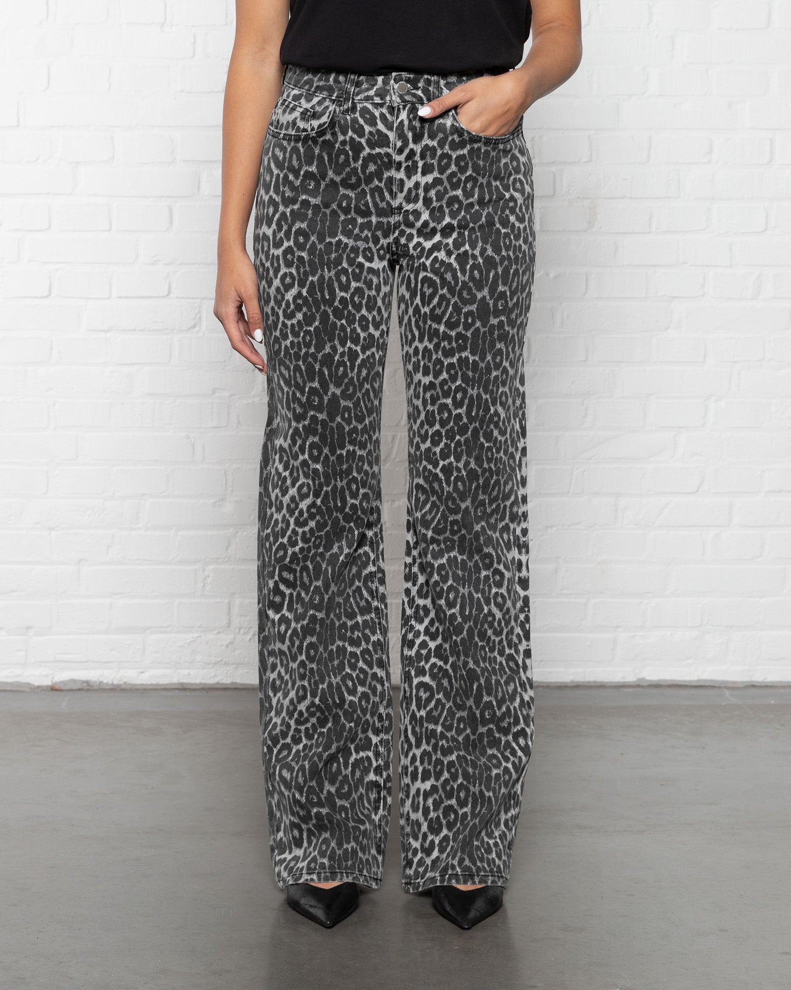 Jeans Oscura | leopardo gris