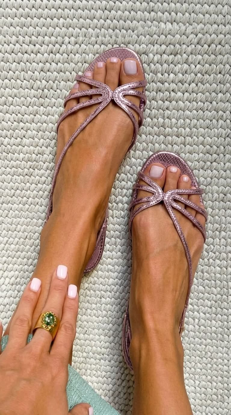 Naia | Sandalias planas