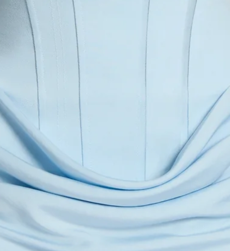 Cornelia | Vestido esculpido